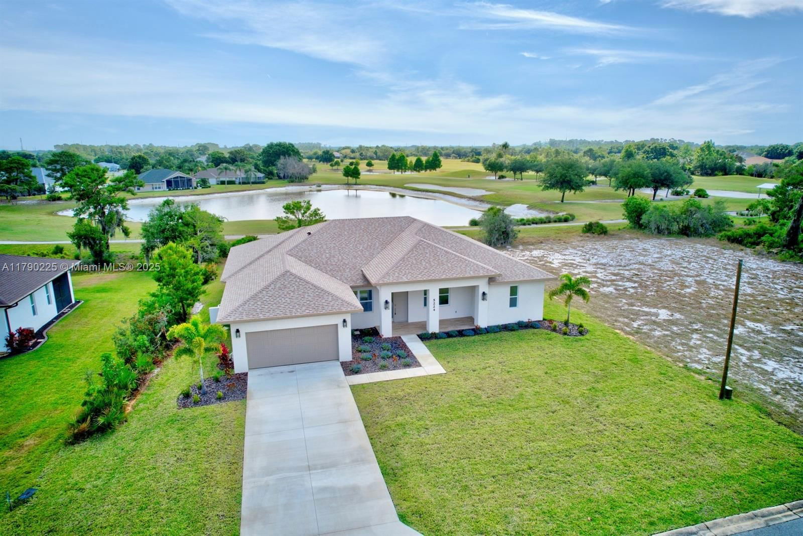 Real estate property located at 5224 Columbus Blvd, Highlands, Sun N Lakes Of Sebring.gol, Sebring, FL