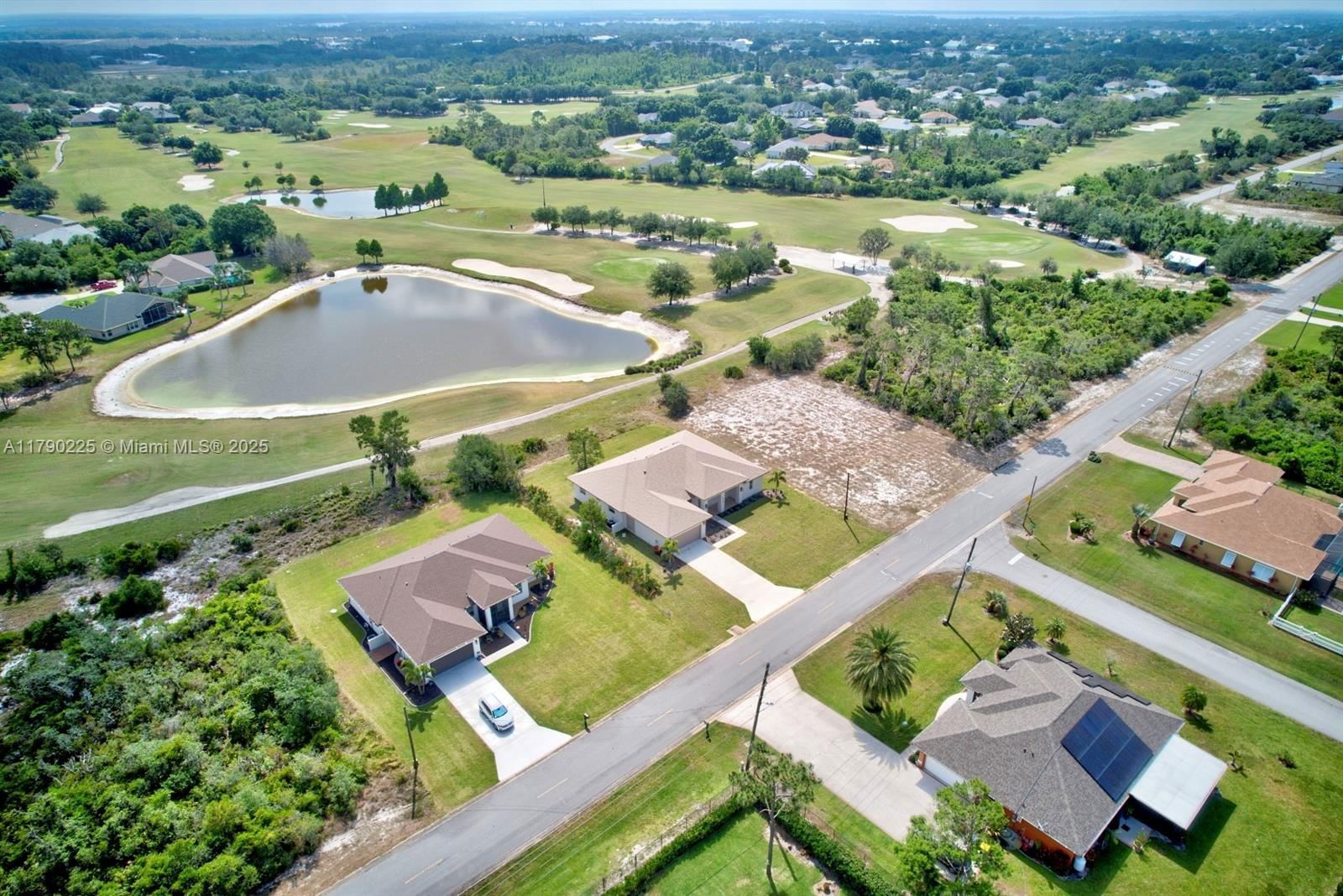 Real estate property located at 5224 Columbus Blvd, Highlands, Sun N Lakes Of Sebring.gol, Sebring, FL