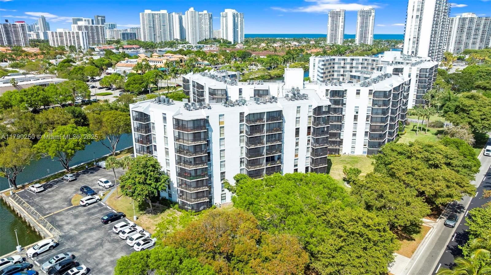 Real estate property located at 3401 Country Club Dr #311, Miami-dade, Ensenada Condo Bldg E-ii, Aventura, FL