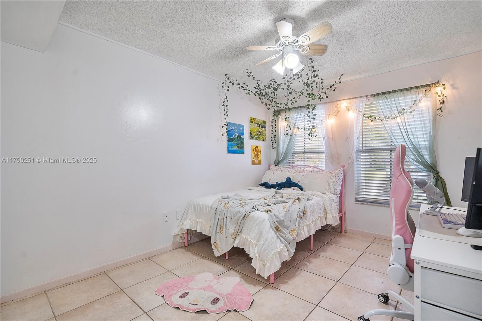 Real estate property located at 13995 Cypress Cove Cir, Broward, West Park-west Parcel, Davie, FL