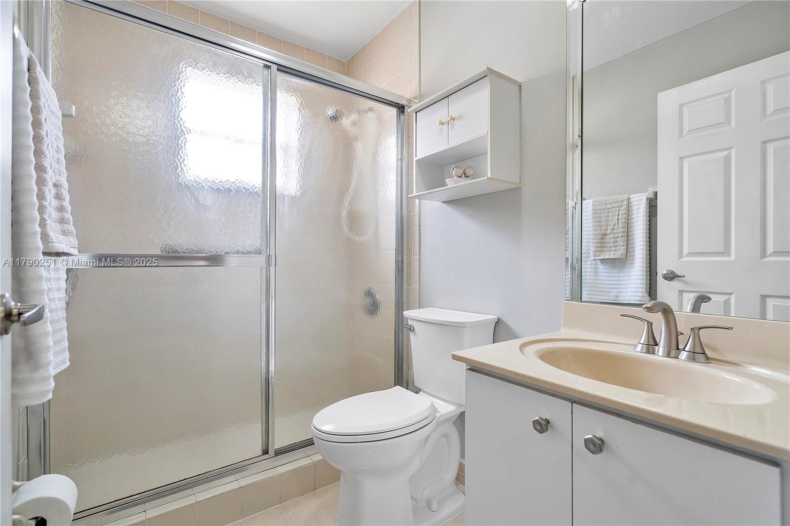 Real estate property located at 13995 Cypress Cove Cir, Broward, West Park-west Parcel, Davie, FL