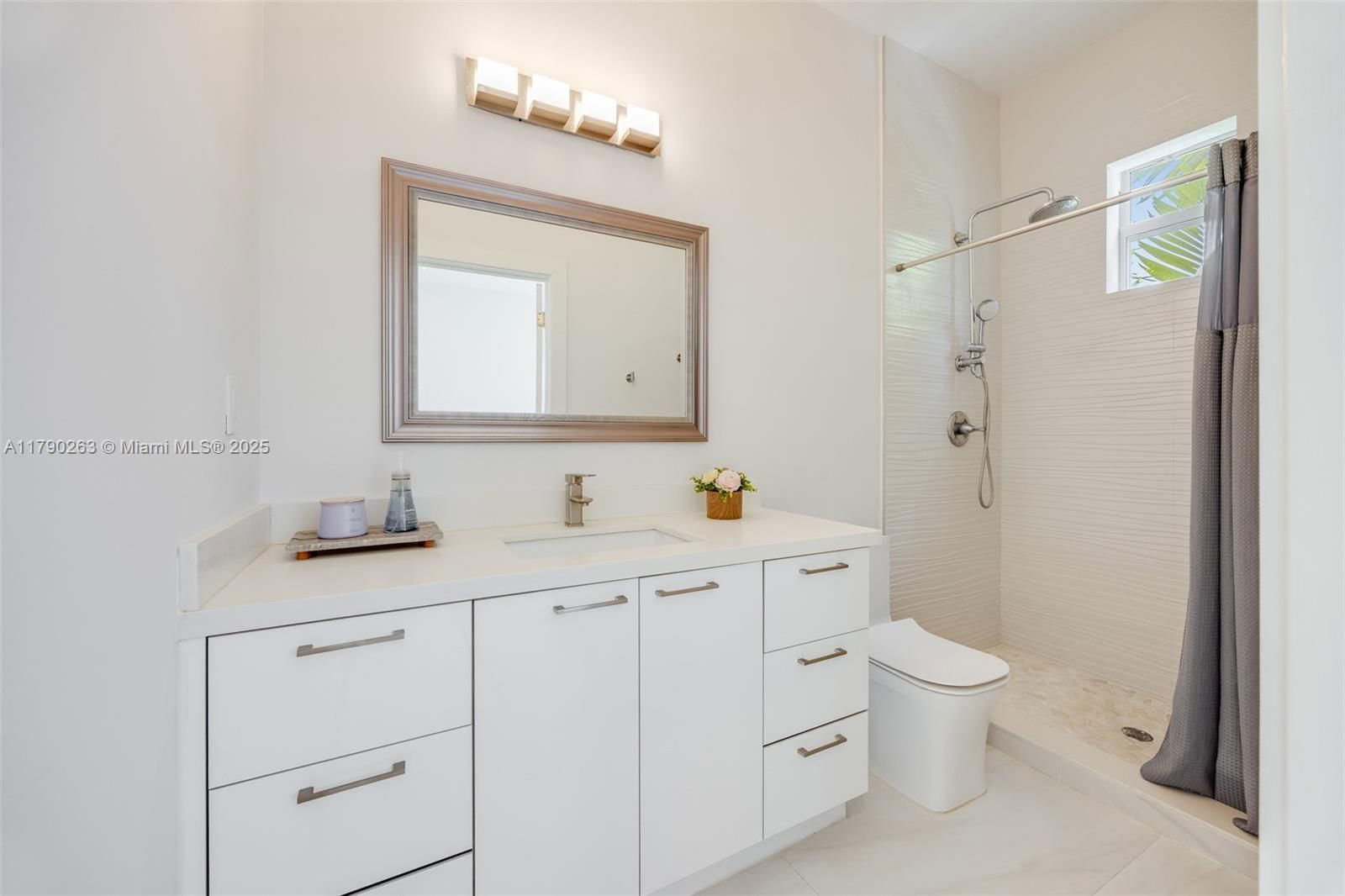Real estate property located at 3648 Oak Ave, Miami-dade, Frow Homestead, Coconut Grove, FL