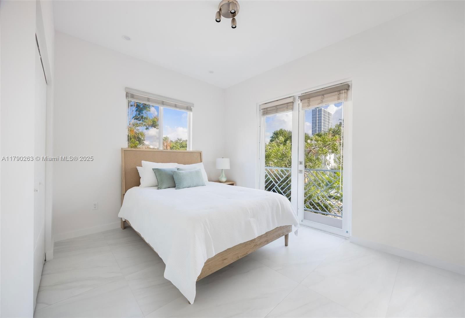 Real estate property located at 3648 Oak Ave, Miami-dade, Frow Homestead, Coconut Grove, FL