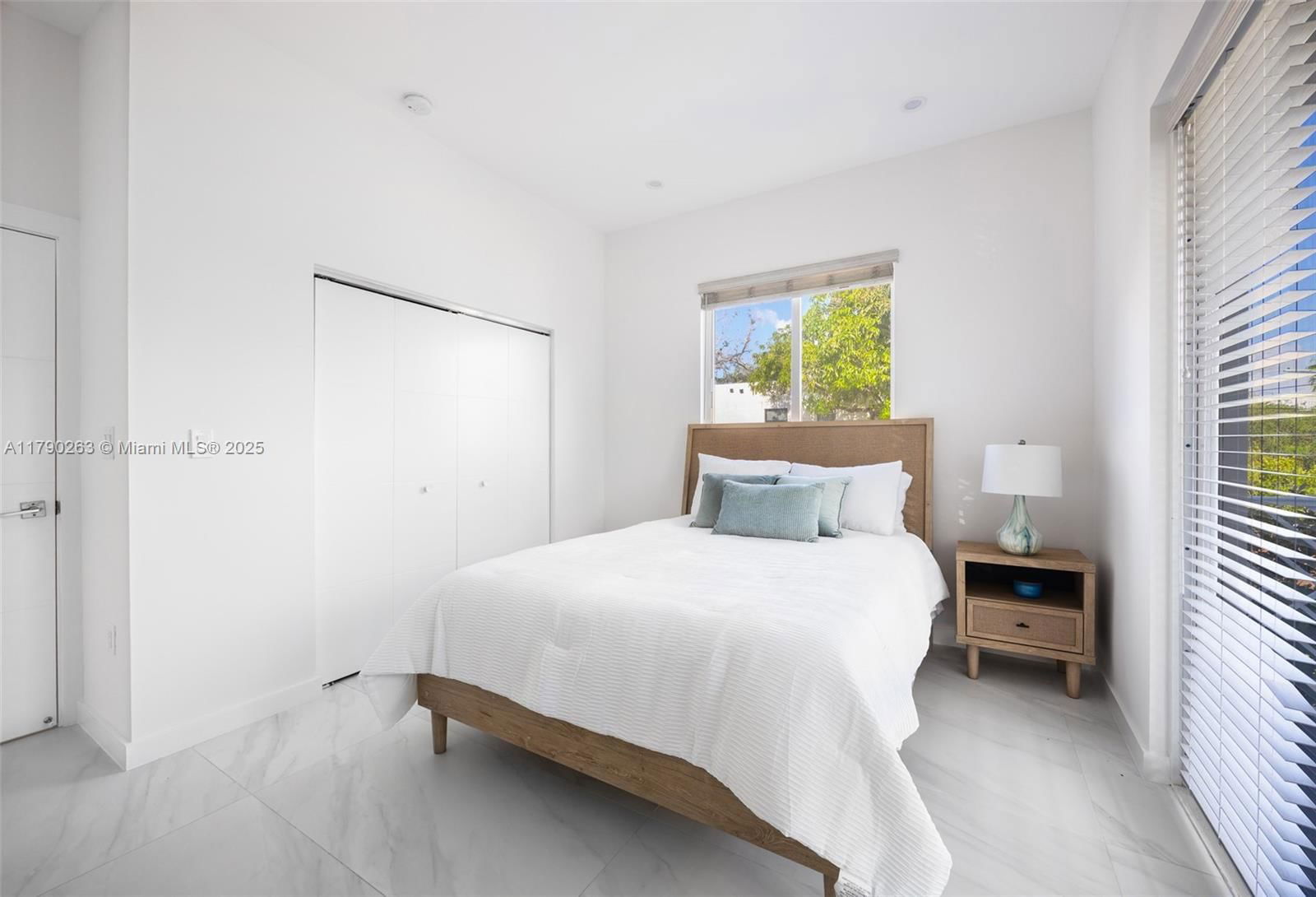 Real estate property located at 3648 Oak Ave, Miami-dade, Frow Homestead, Coconut Grove, FL