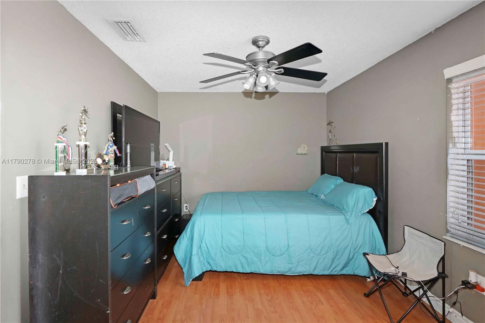 Real estate property located at 11879 208th Ter, Miami-dade, Strawberry Field Sub, Miami, FL