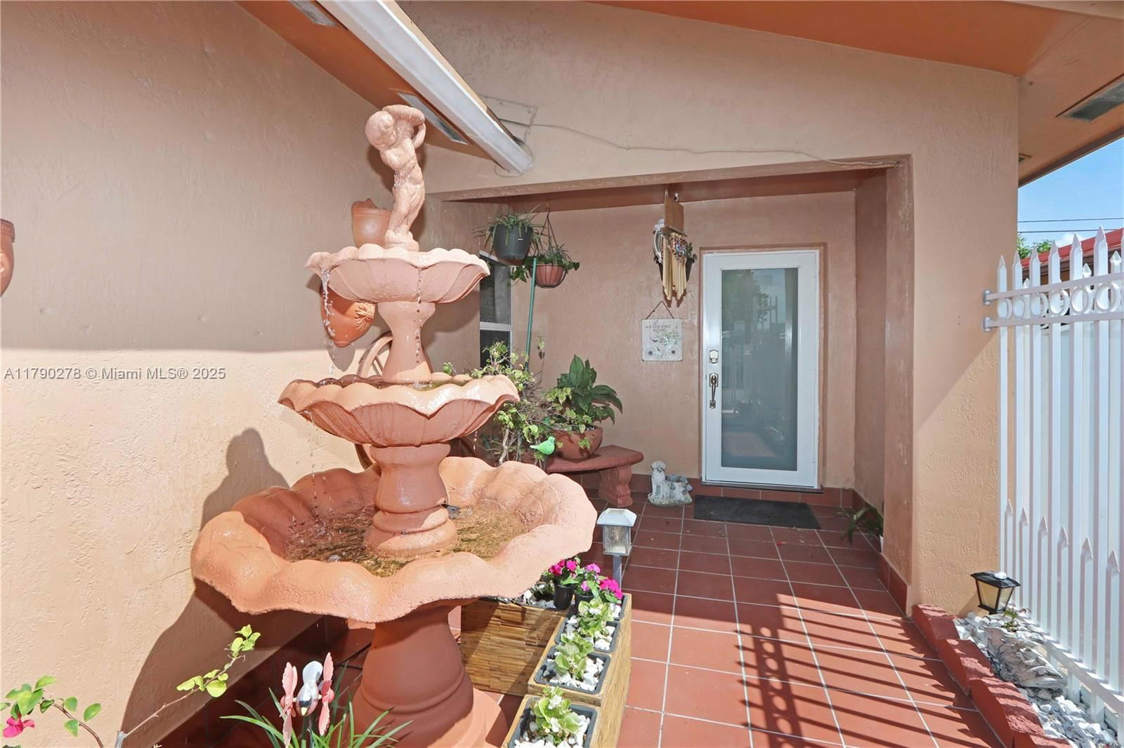 Real estate property located at 11879 208th Ter, Miami-dade, Strawberry Field Sub, Miami, FL