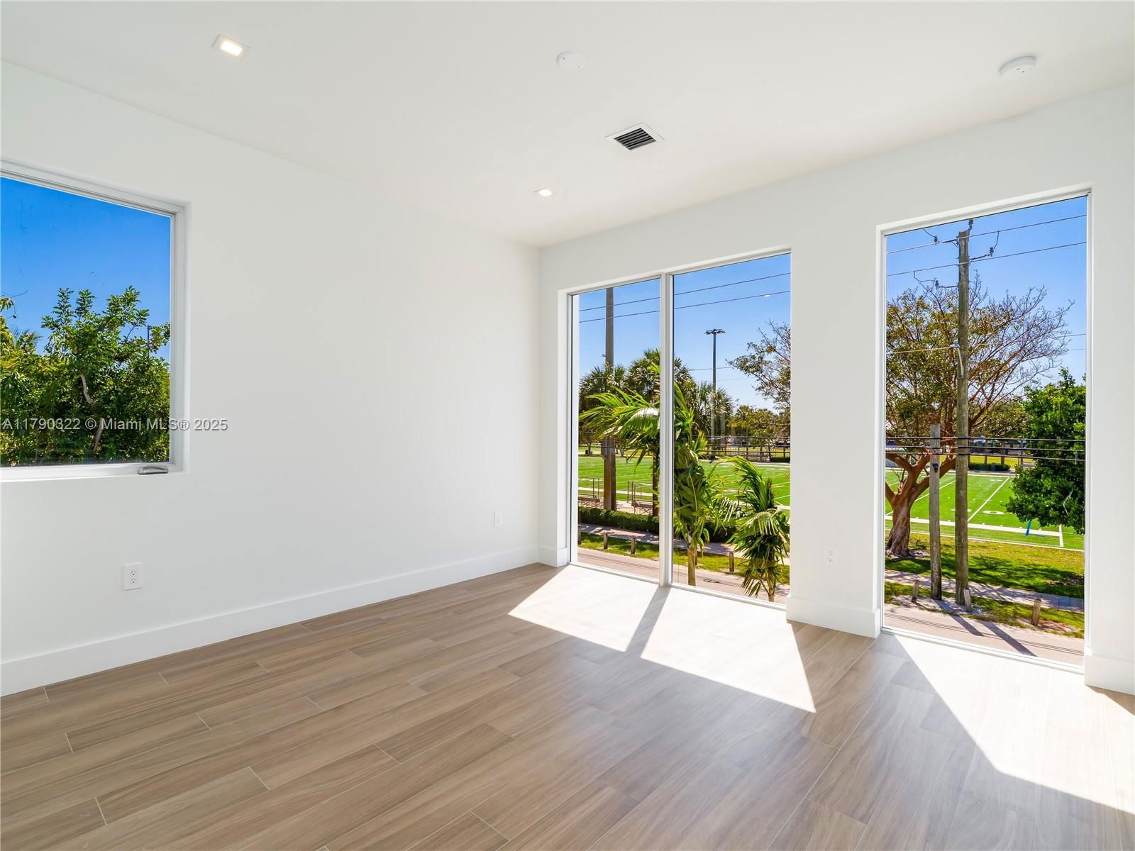 Real estate property located at 734 14th Ave, Broward, Progresso, Fort Lauderdale, FL