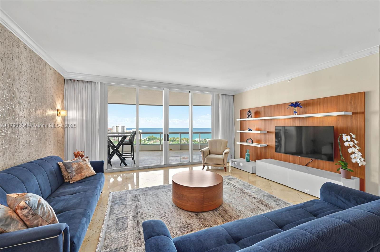 Real estate property located at 21050 Point Pl #2301, Miami-dade, Atlantic Iii At The Point, Aventura, FL