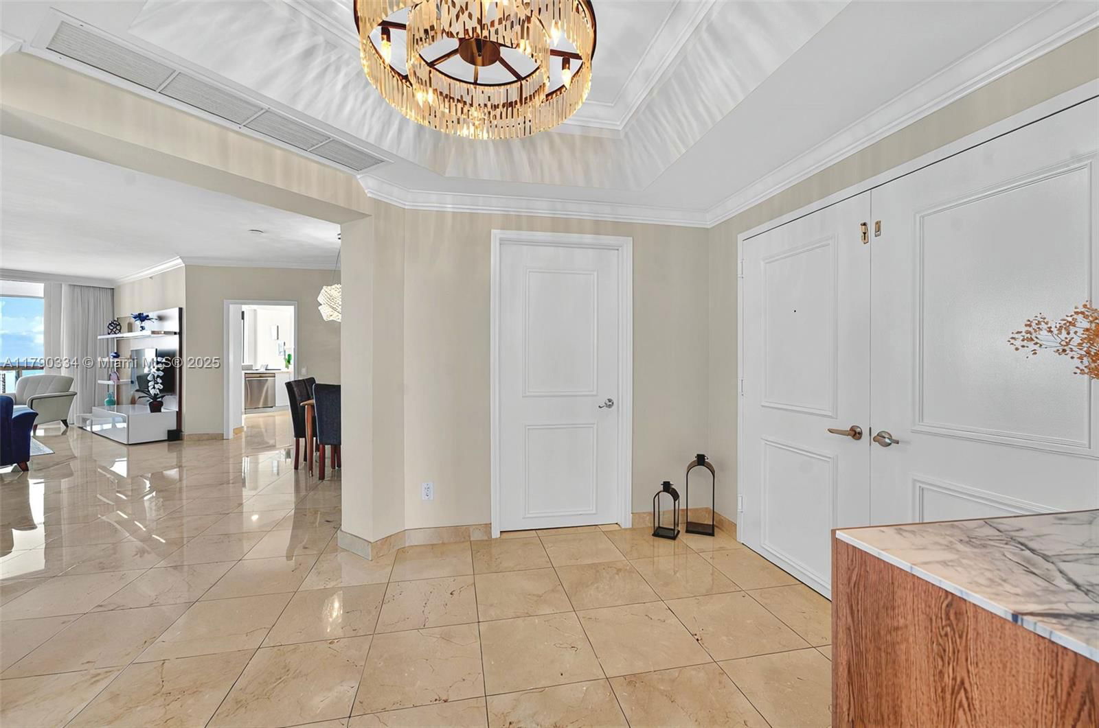 Real estate property located at 21050 Point Pl #2301, Miami-dade, Atlantic Iii At The Point, Aventura, FL