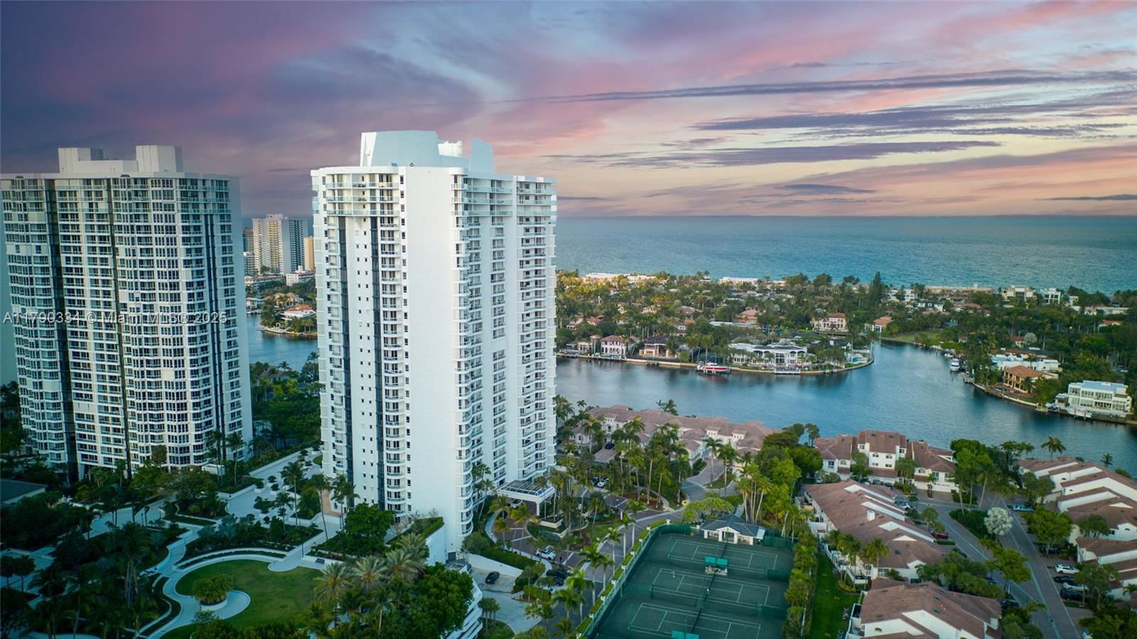 Real estate property located at 21050 Point Pl #2301, Miami-dade, Atlantic Iii At The Point, Aventura, FL