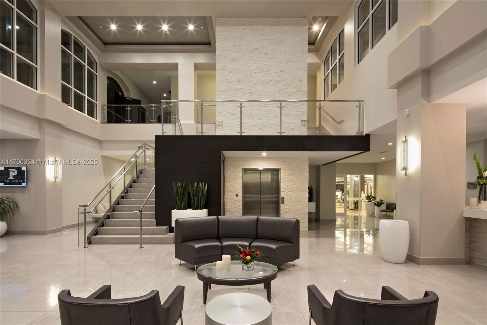 Real estate property located at 21050 Point Pl #2301, Miami-dade, Atlantic Iii At The Point, Aventura, FL