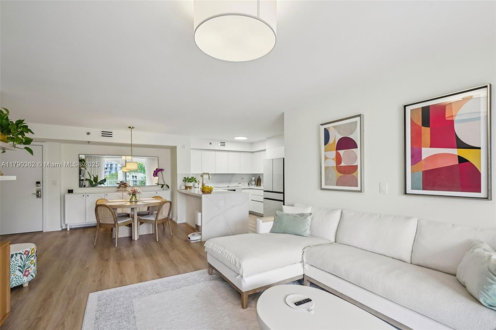 Real estate property located at 19701 Country Club Dr #5603, Miami-dade, The Yacht Club At Aventur, Aventura, FL