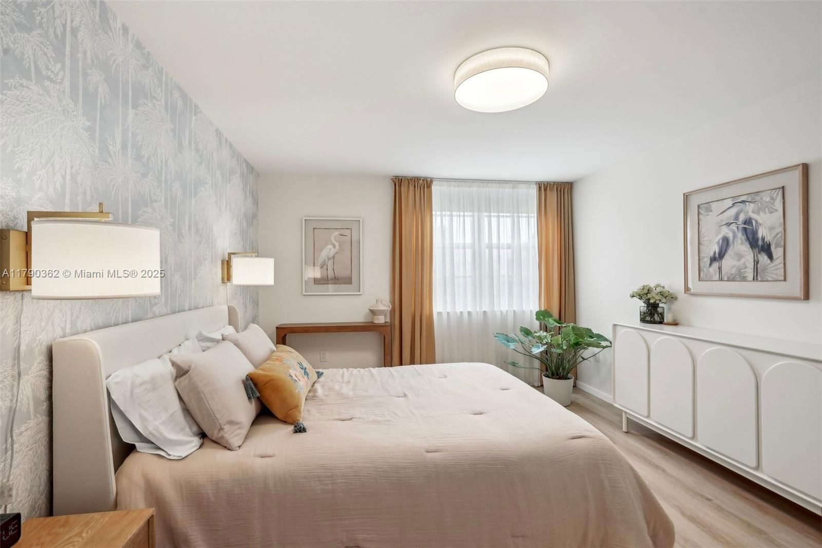 Real estate property located at 19701 Country Club Dr #5603, Miami-dade, The Yacht Club At Aventur, Aventura, FL