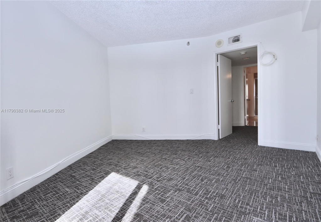 Real estate property located at 19195 36th Ct #608, Miami-dade, Mystic Pointe Condo No Tw, Aventura, FL