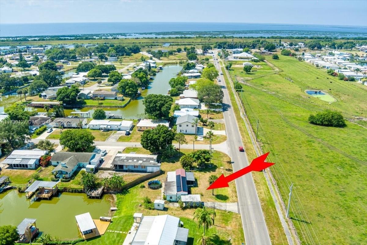 Real estate property located at 3412 18th Terrace, Okeechobee, Taylor Creek Isle, Okeechobee, FL