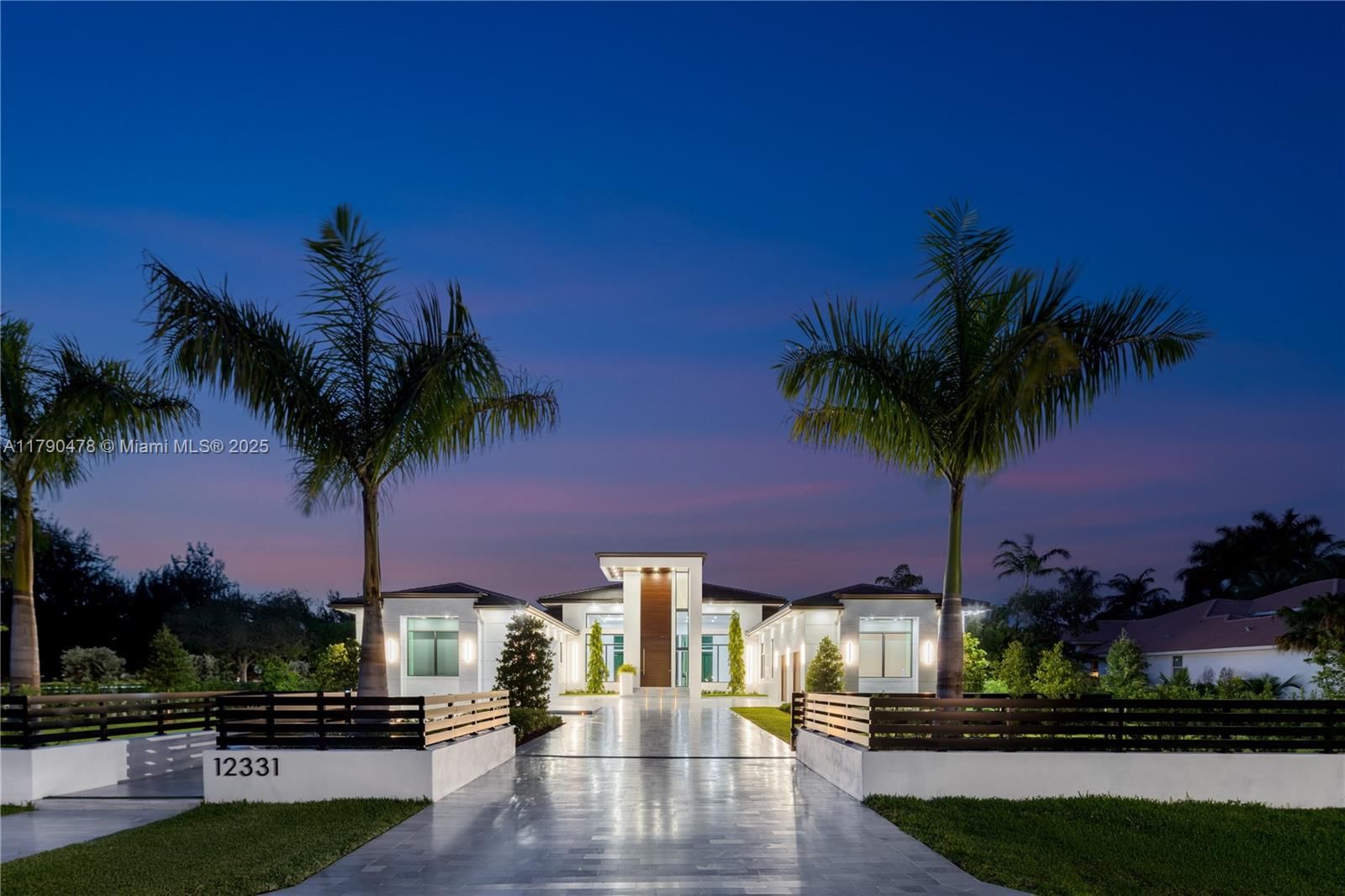 Real estate property located at 12331 2nd St, Broward, Fla Fruit Lands Co, Plantation, FL
