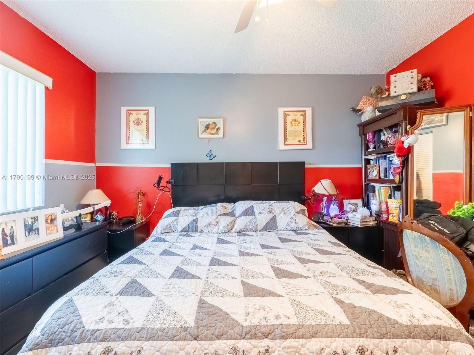 Real estate property located at 370 Fairway Cir #13, Broward, Villas At Bonaventure In, Weston, FL