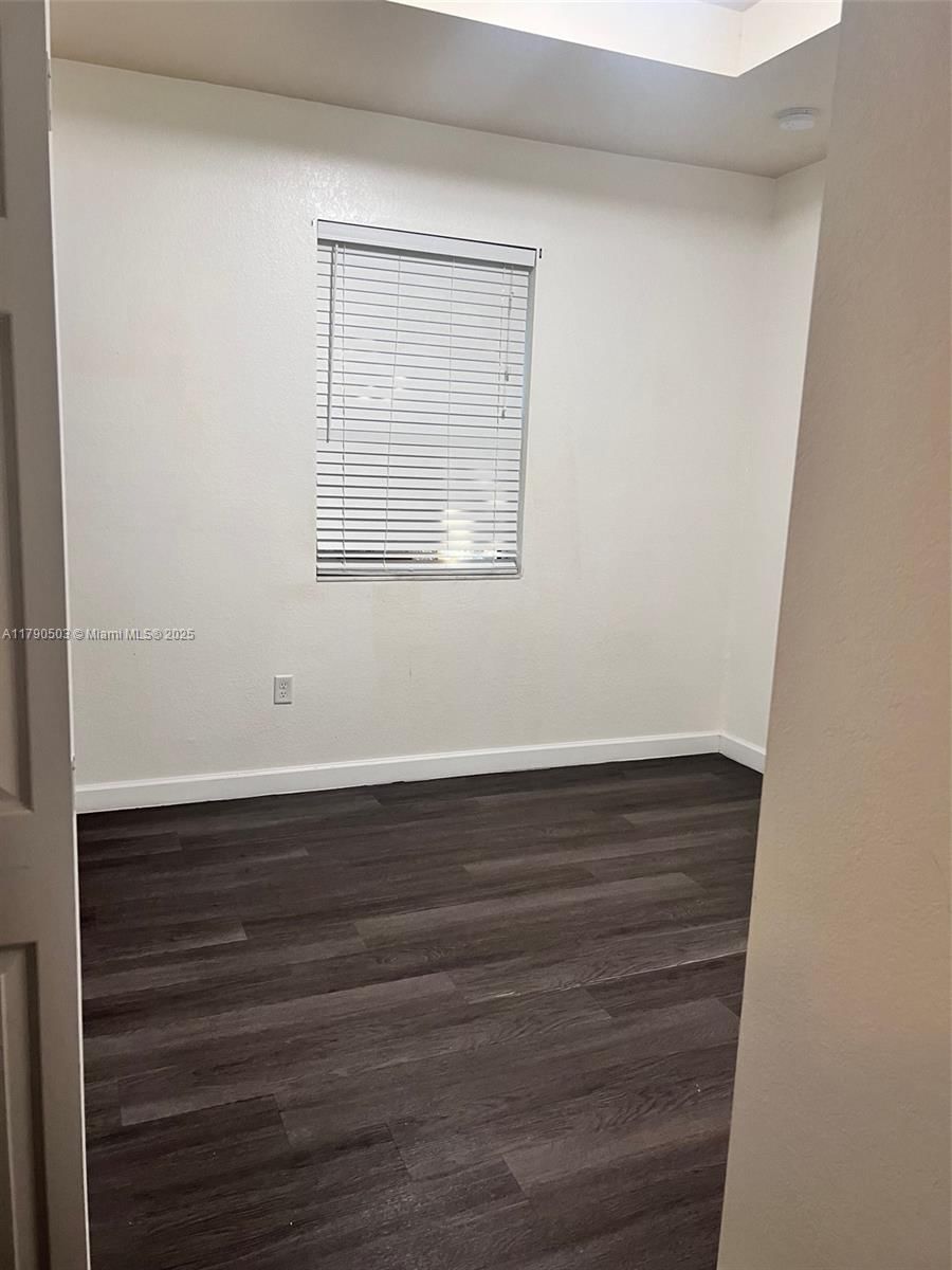 Real estate property located at 112 28th Ter #4, Miami-dade, Fiji Condo No 1, Homestead, FL