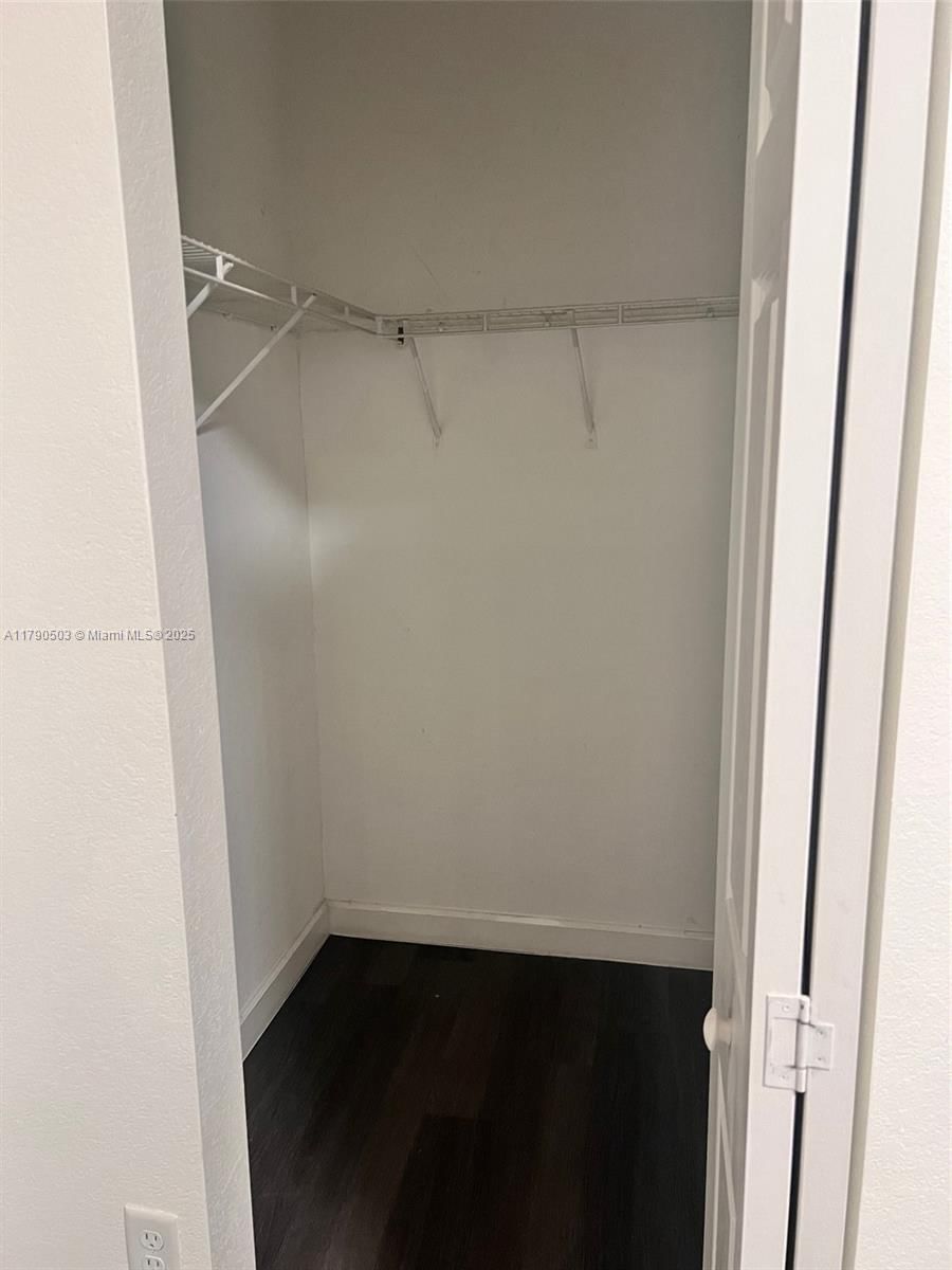 Real estate property located at 112 28th Ter #4, Miami-dade, Fiji Condo No 1, Homestead, FL