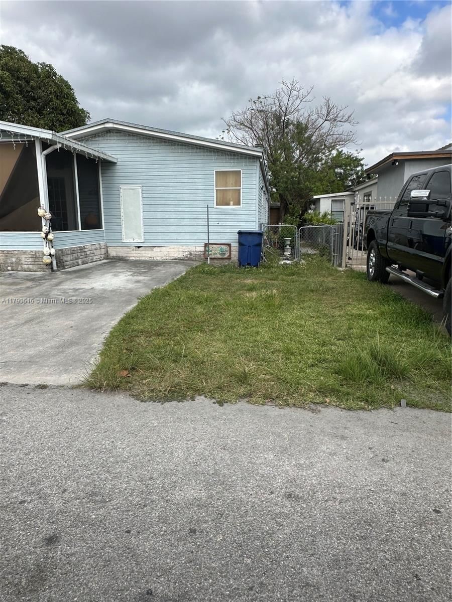 Real estate property located at 19800 180th Ave #266, Miami-dade, Americana Village Condo, Miami, FL