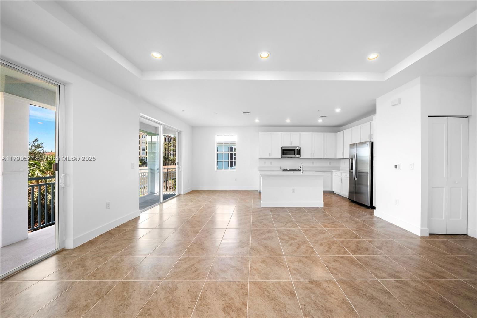 Real estate property located at 26370 Coco Cay Circle #201, Lee, Villa Mar Bonita Beach, Bonita Springs, FL