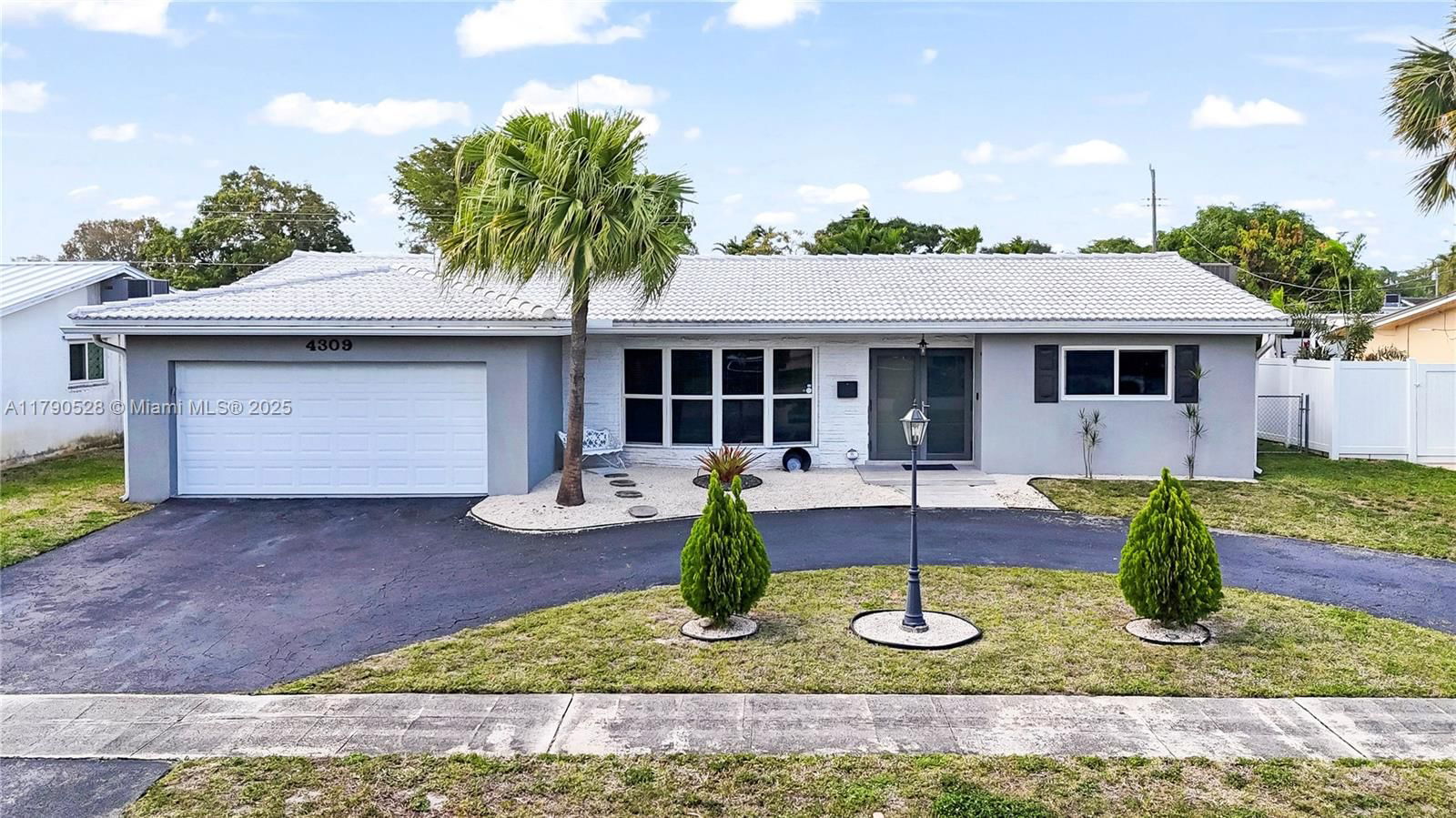 Real estate property located at 4309 Jackson St, Broward, Hollywood Hills, Hollywood, FL