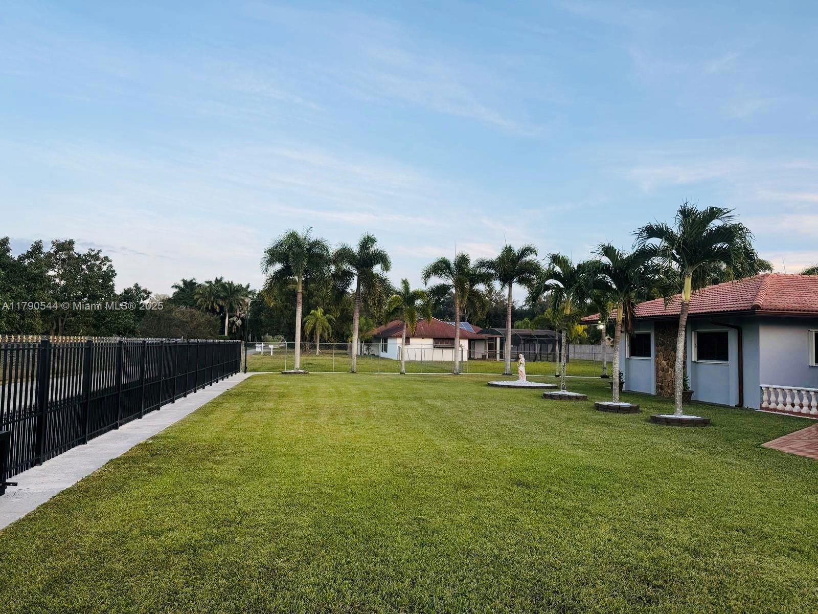 Real estate property located at 17100 274th St, Miami-dade, The Redlands Sec 1, Homestead, FL