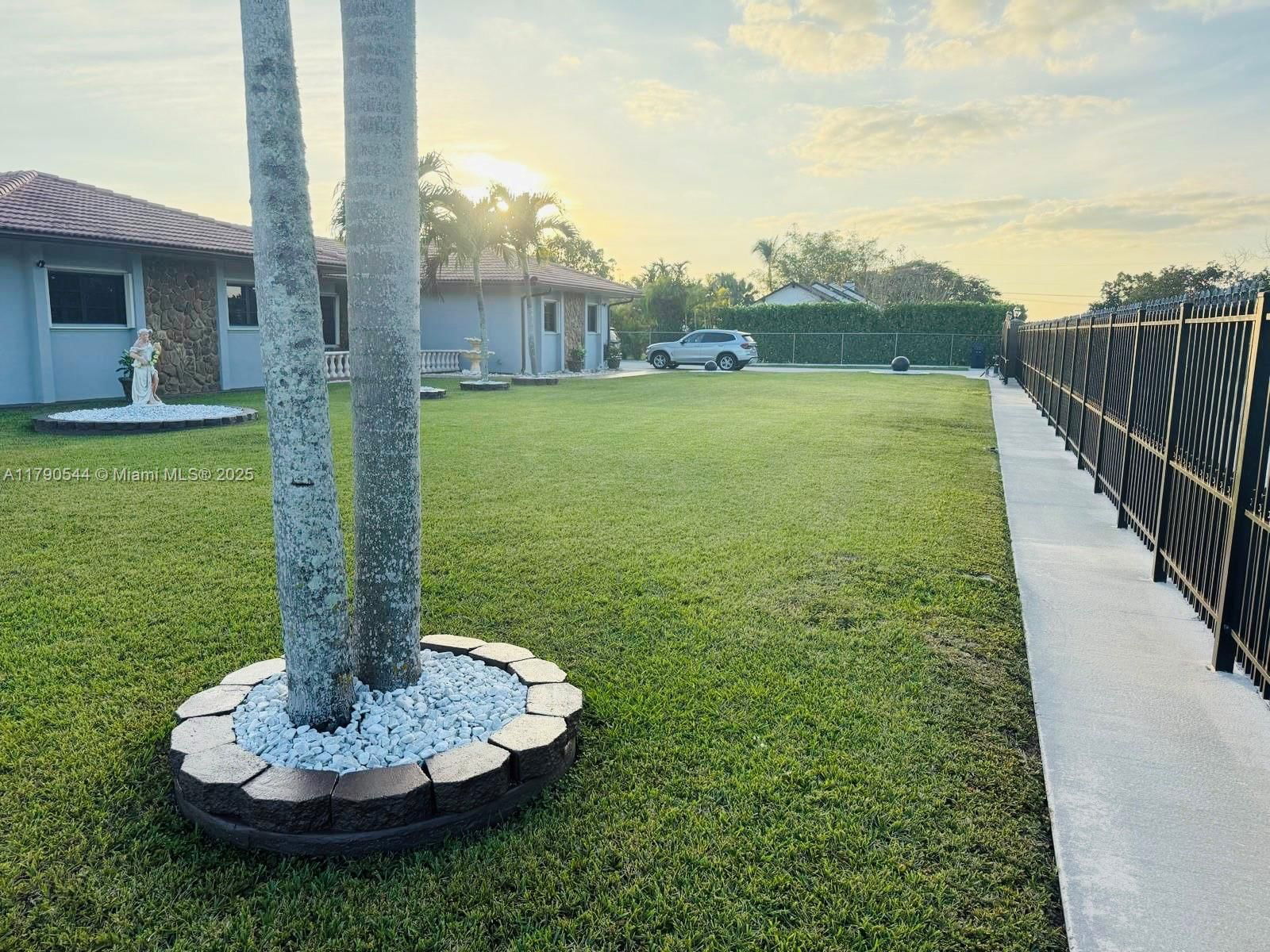 Real estate property located at 17100 274th St, Miami-dade, The Redlands Sec 1, Homestead, FL