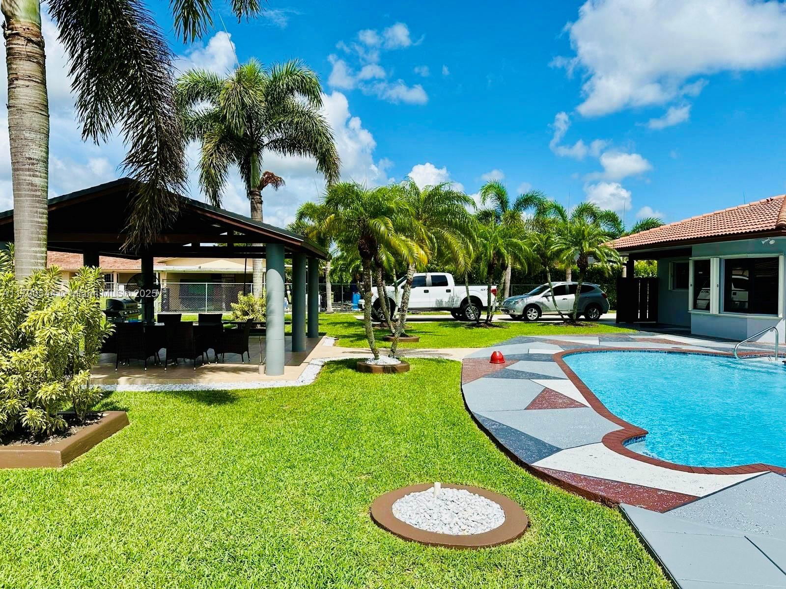 Real estate property located at 17100 274th St, Miami-dade, The Redlands Sec 1, Homestead, FL