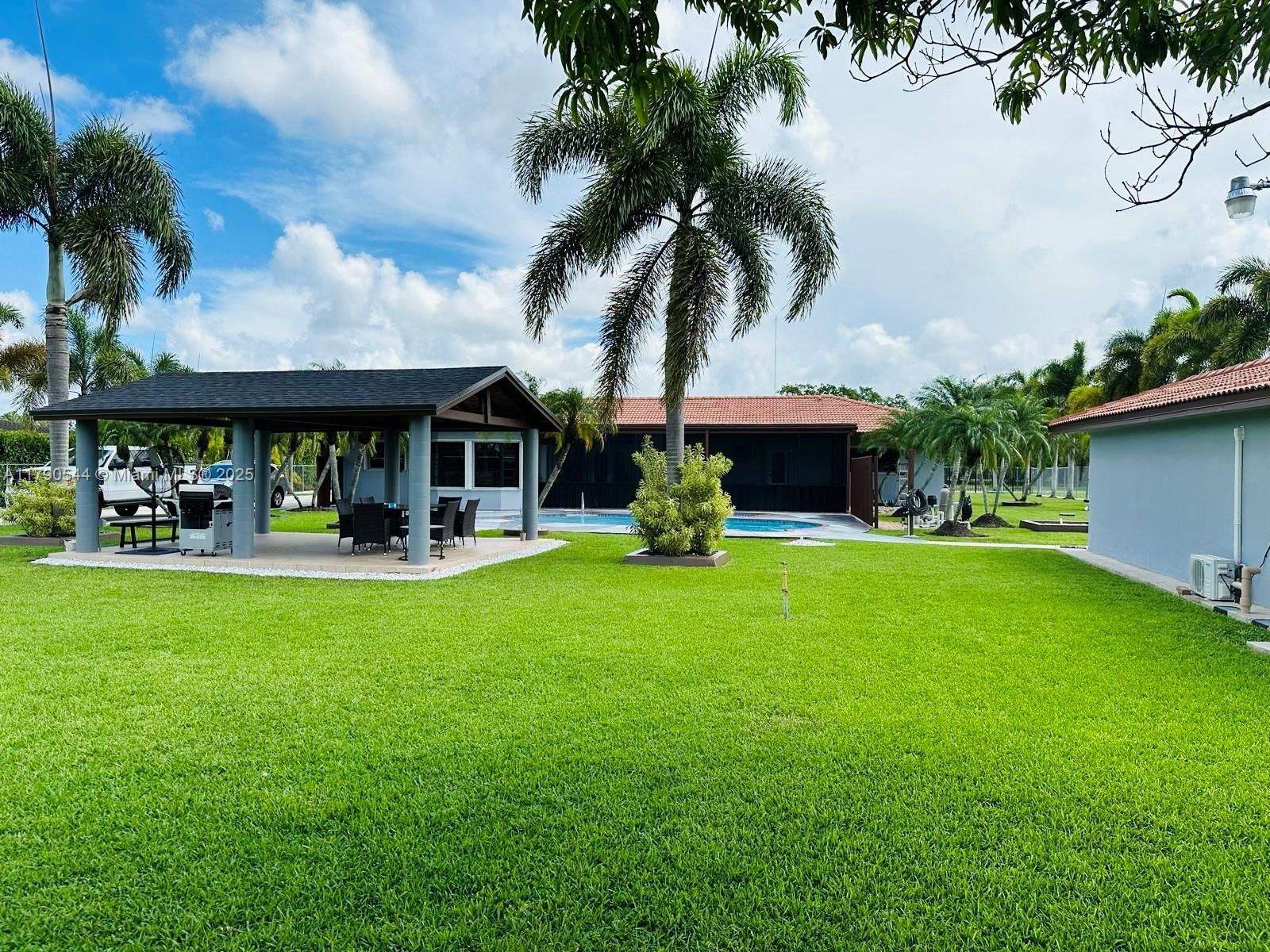 Real estate property located at 17100 274th St, Miami-dade, The Redlands Sec 1, Homestead, FL