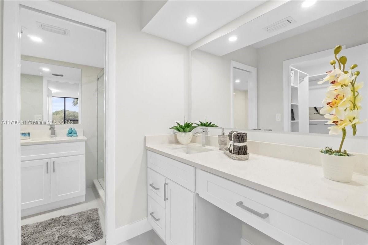 Real estate property located at 7153 Promenade Dr #302, Palm Beach, Promenade At Boca Pointe, Boca Raton, FL
