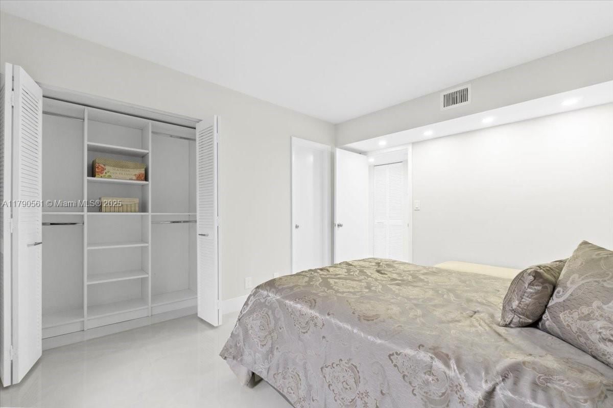 Real estate property located at 7153 Promenade Dr #302, Palm Beach, Promenade At Boca Pointe, Boca Raton, FL