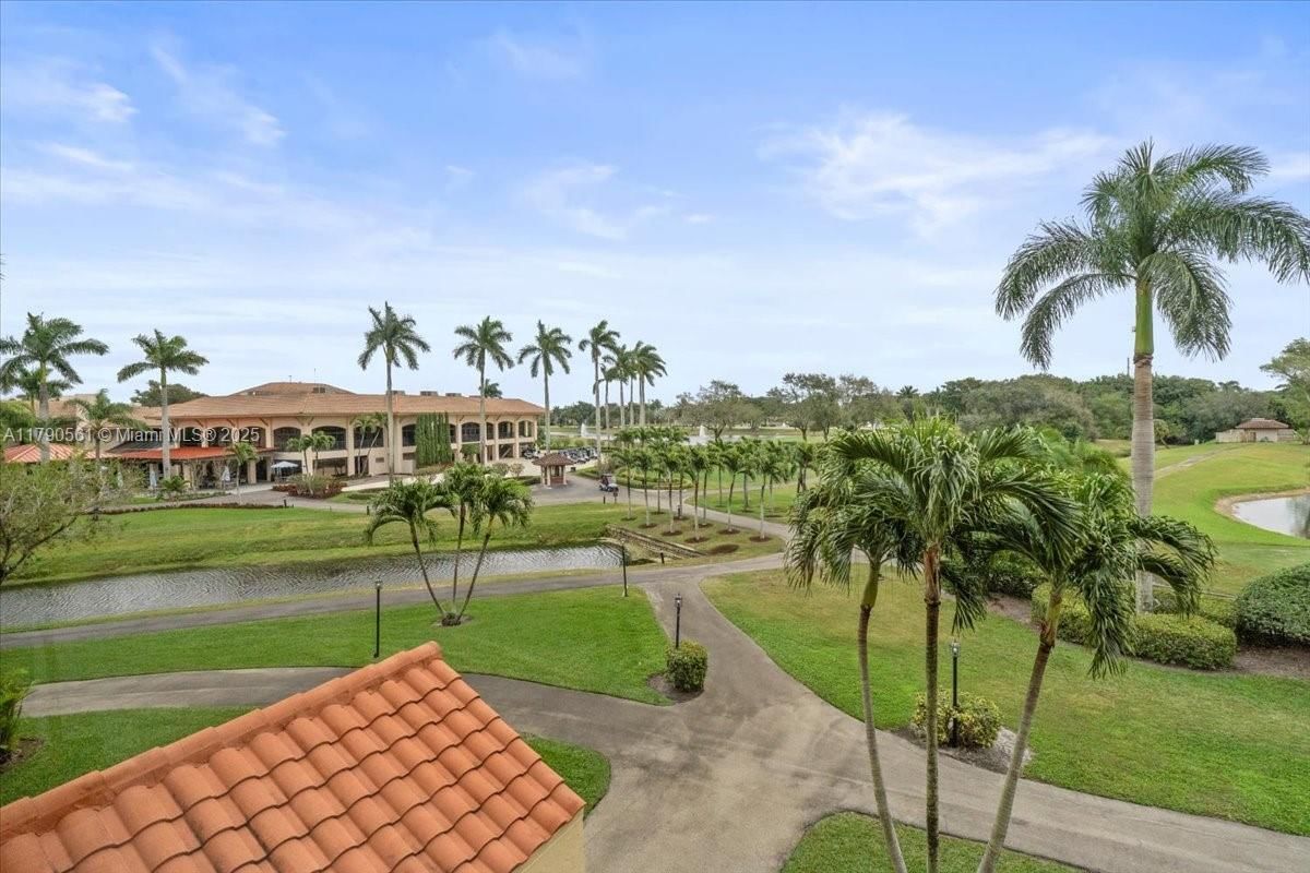 Real estate property located at 7153 Promenade Dr #302, Palm Beach, Promenade At Boca Pointe, Boca Raton, FL