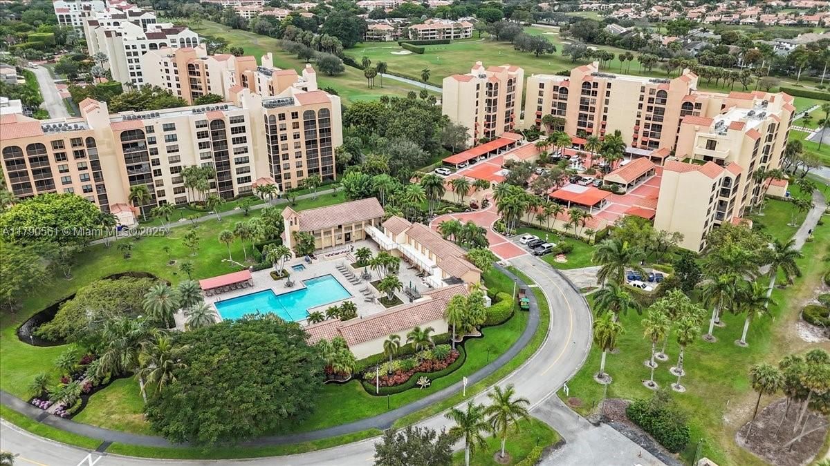Real estate property located at 7153 Promenade Dr #302, Palm Beach, Promenade At Boca Pointe, Boca Raton, FL