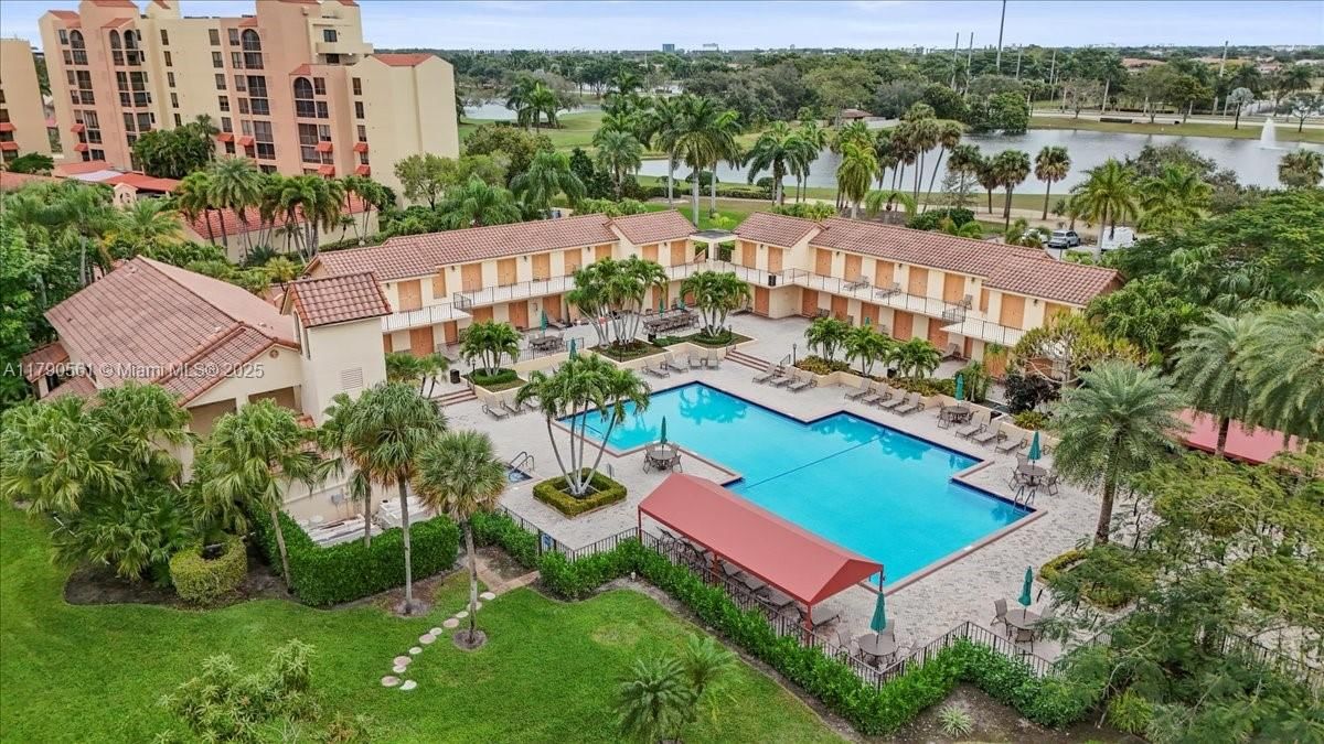 Real estate property located at 7153 Promenade Dr #302, Palm Beach, Promenade At Boca Pointe, Boca Raton, FL