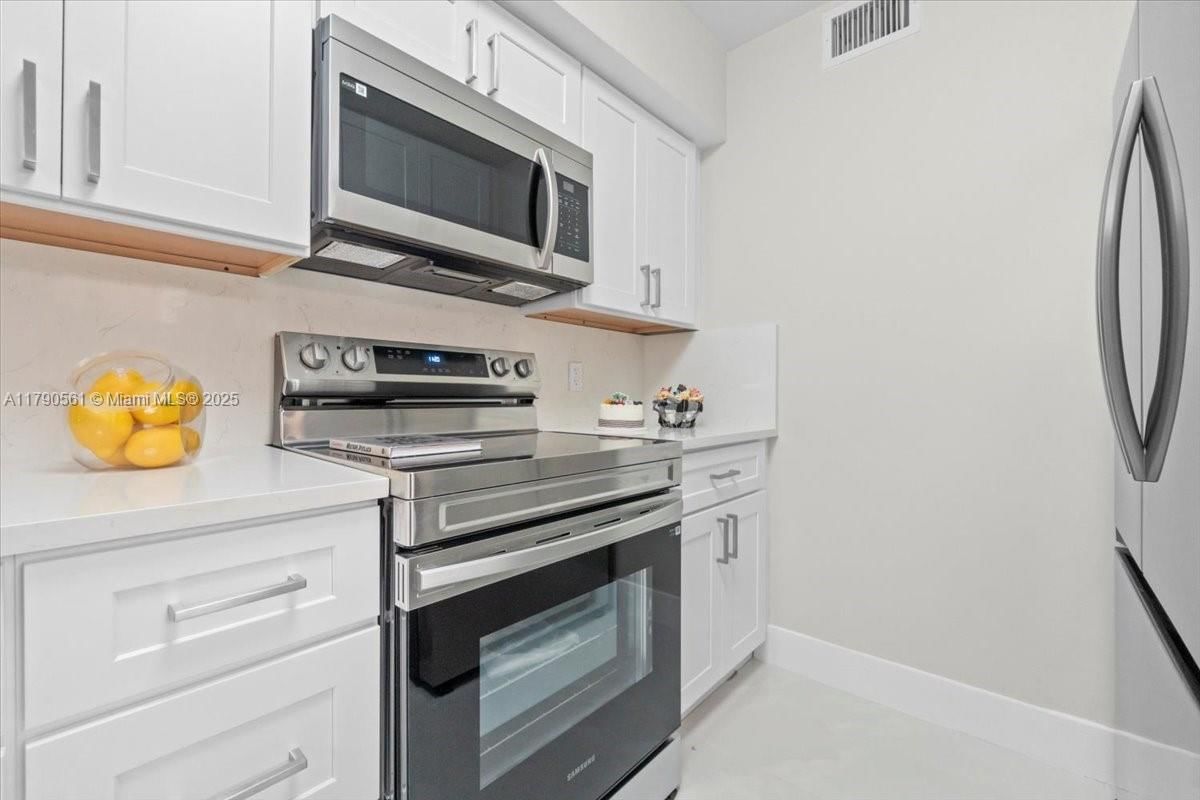 Real estate property located at 7153 Promenade Dr #302, Palm Beach, Promenade At Boca Pointe, Boca Raton, FL