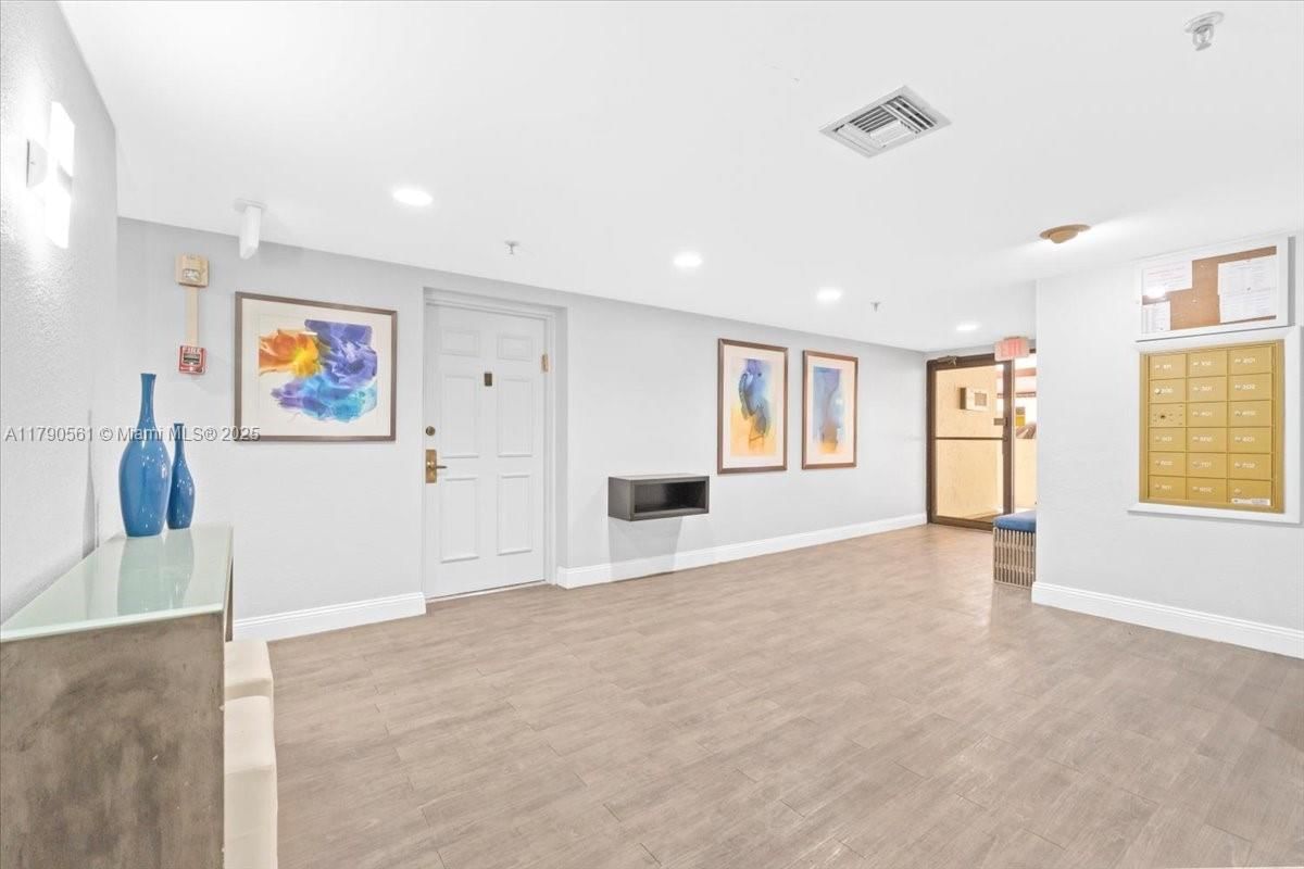 Real estate property located at 7153 Promenade Dr #302, Palm Beach, Promenade At Boca Pointe, Boca Raton, FL