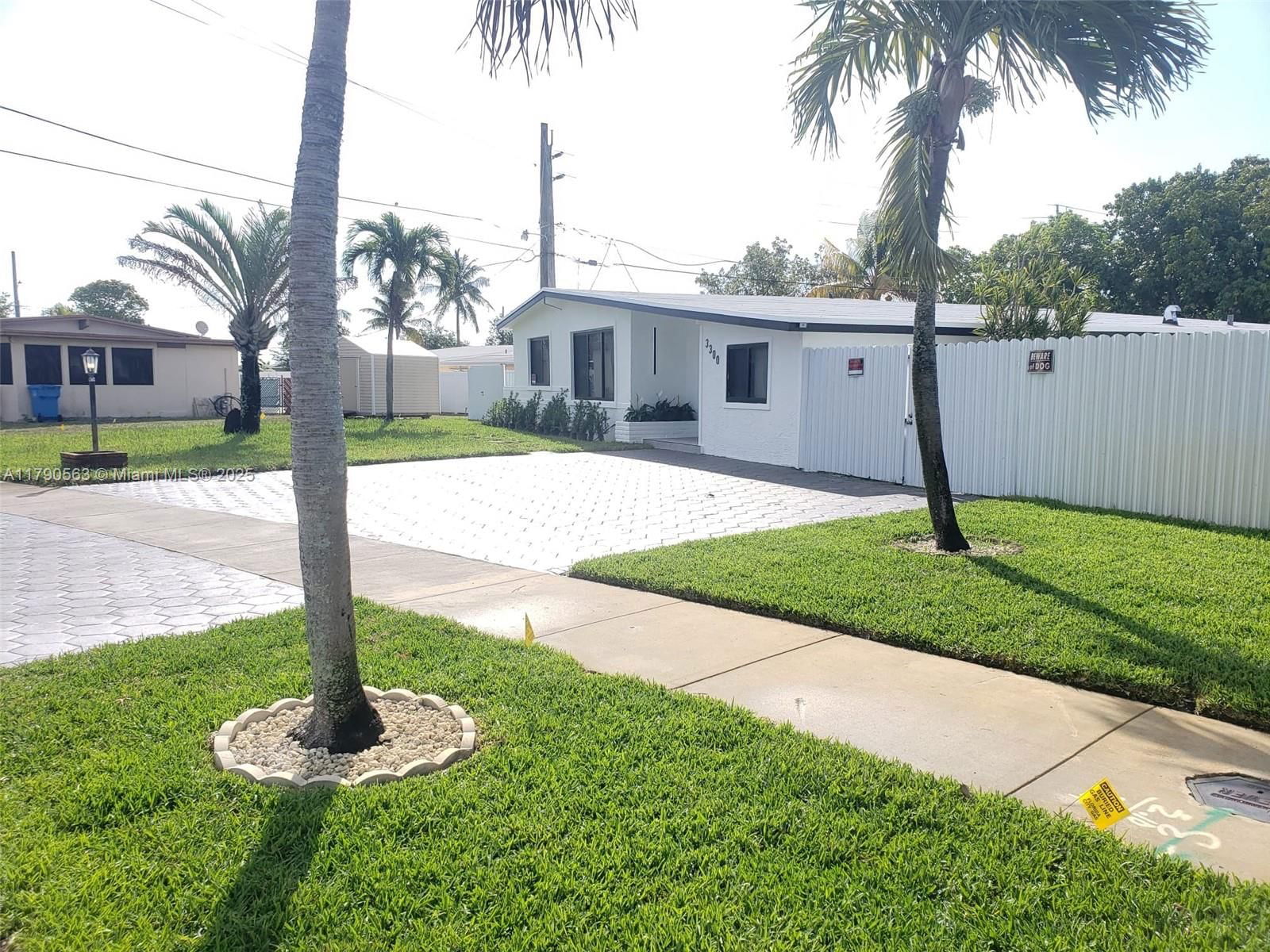 Real estate property located at 3300 40th St, Broward, Lake Forest Sec 4, West Park, FL