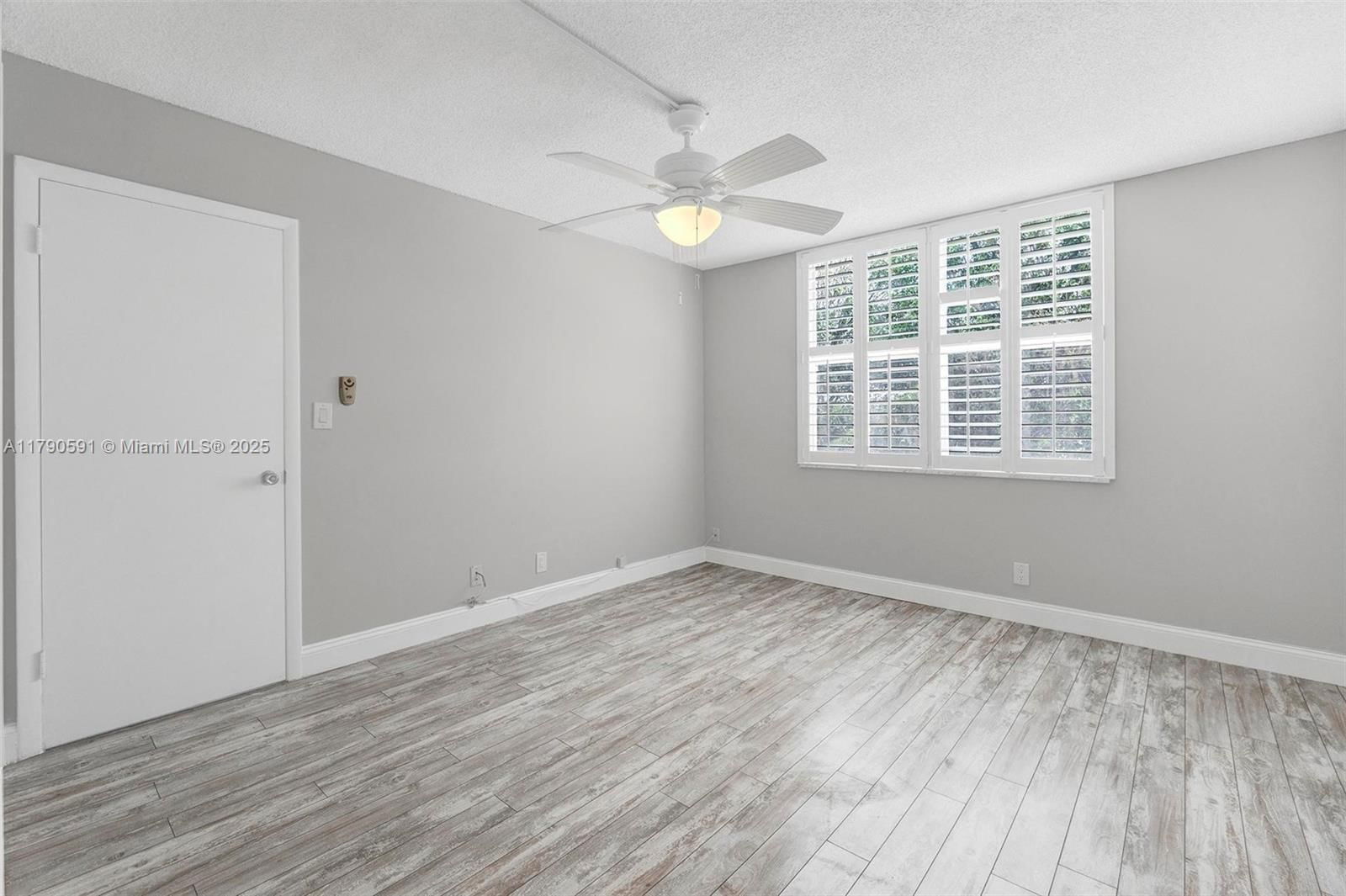 Real estate property located at 1810 New Palm Way #214, Palm Beach, Seacrest Villas Condo, Boynton Beach, FL