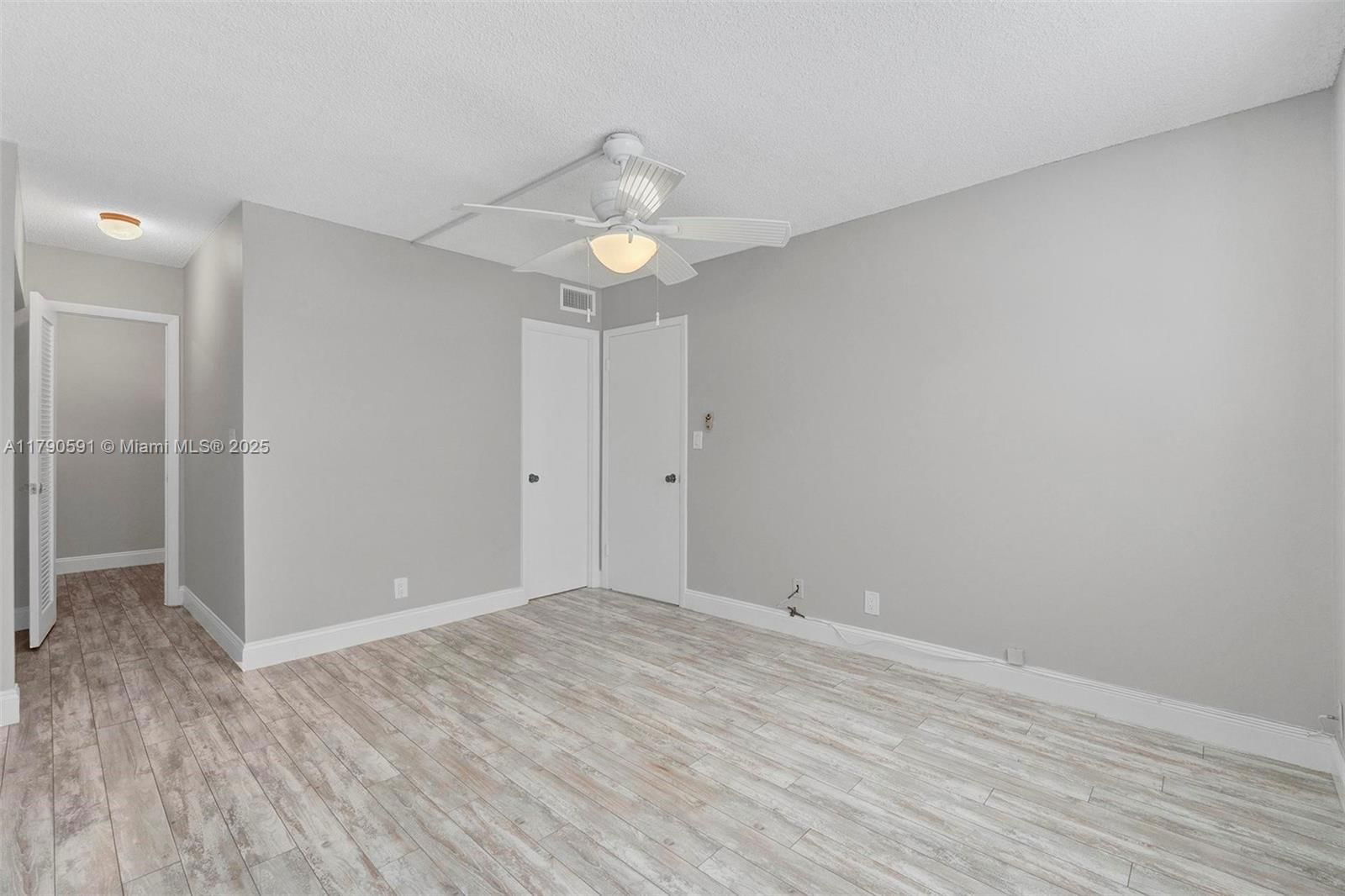 Real estate property located at 1810 New Palm Way #214, Palm Beach, Seacrest Villas Condo, Boynton Beach, FL