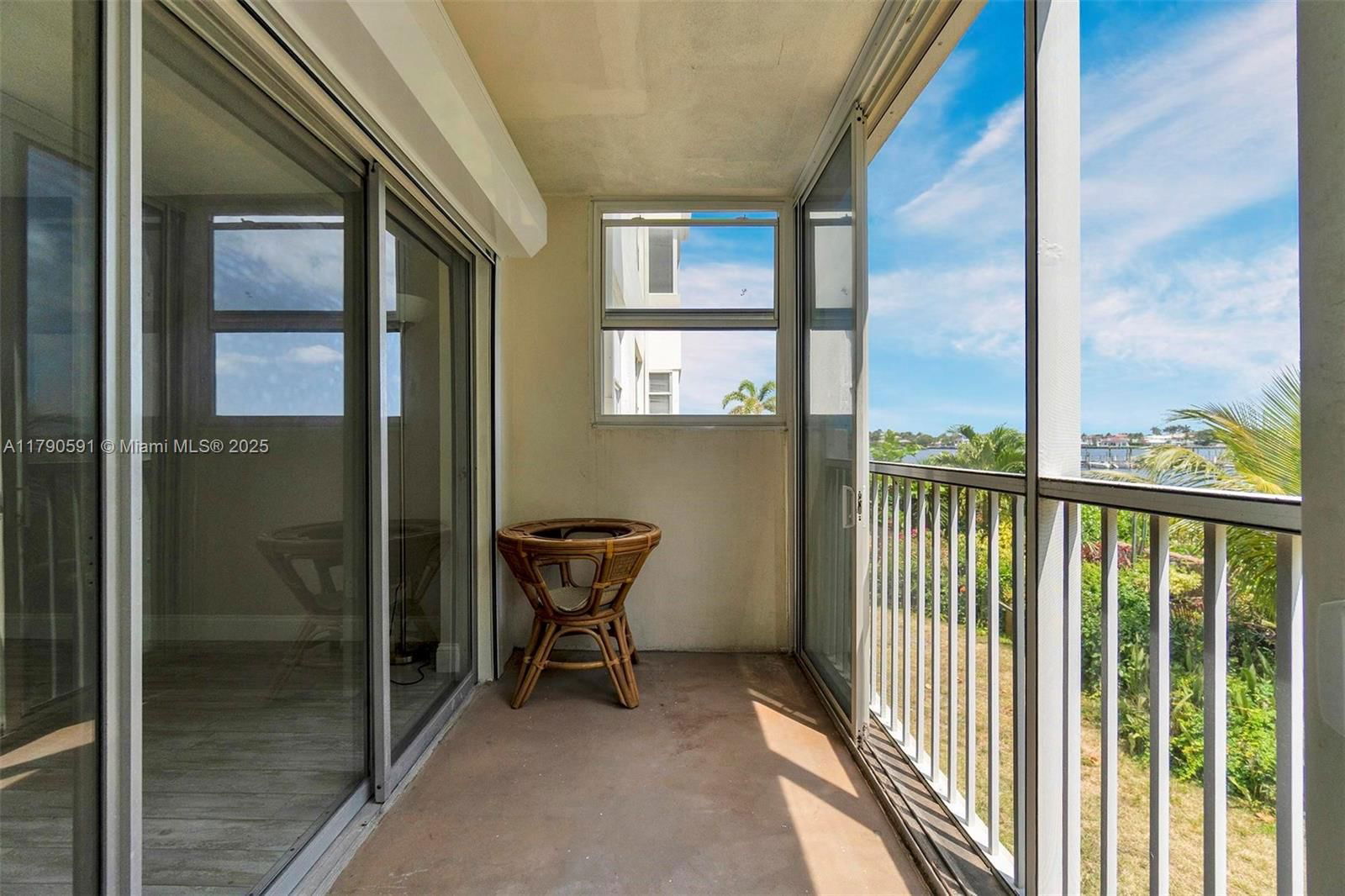 Real estate property located at 1810 New Palm Way #214, Palm Beach, Seacrest Villas Condo, Boynton Beach, FL