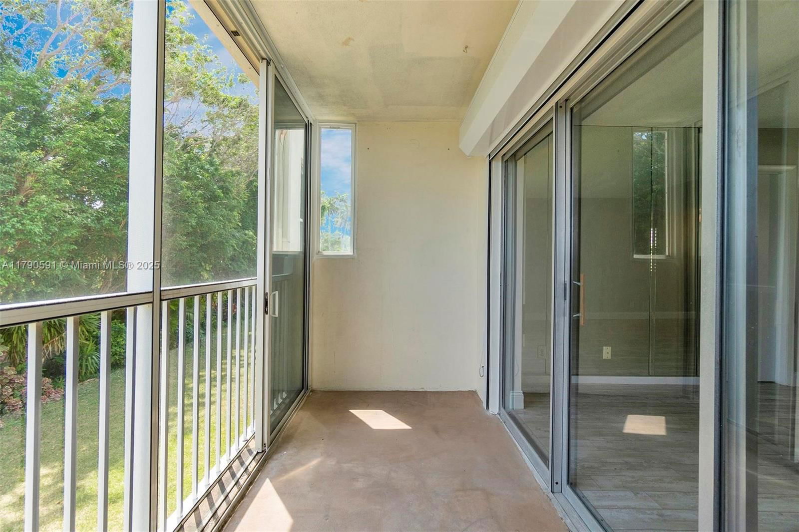 Real estate property located at 1810 New Palm Way #214, Palm Beach, Seacrest Villas Condo, Boynton Beach, FL