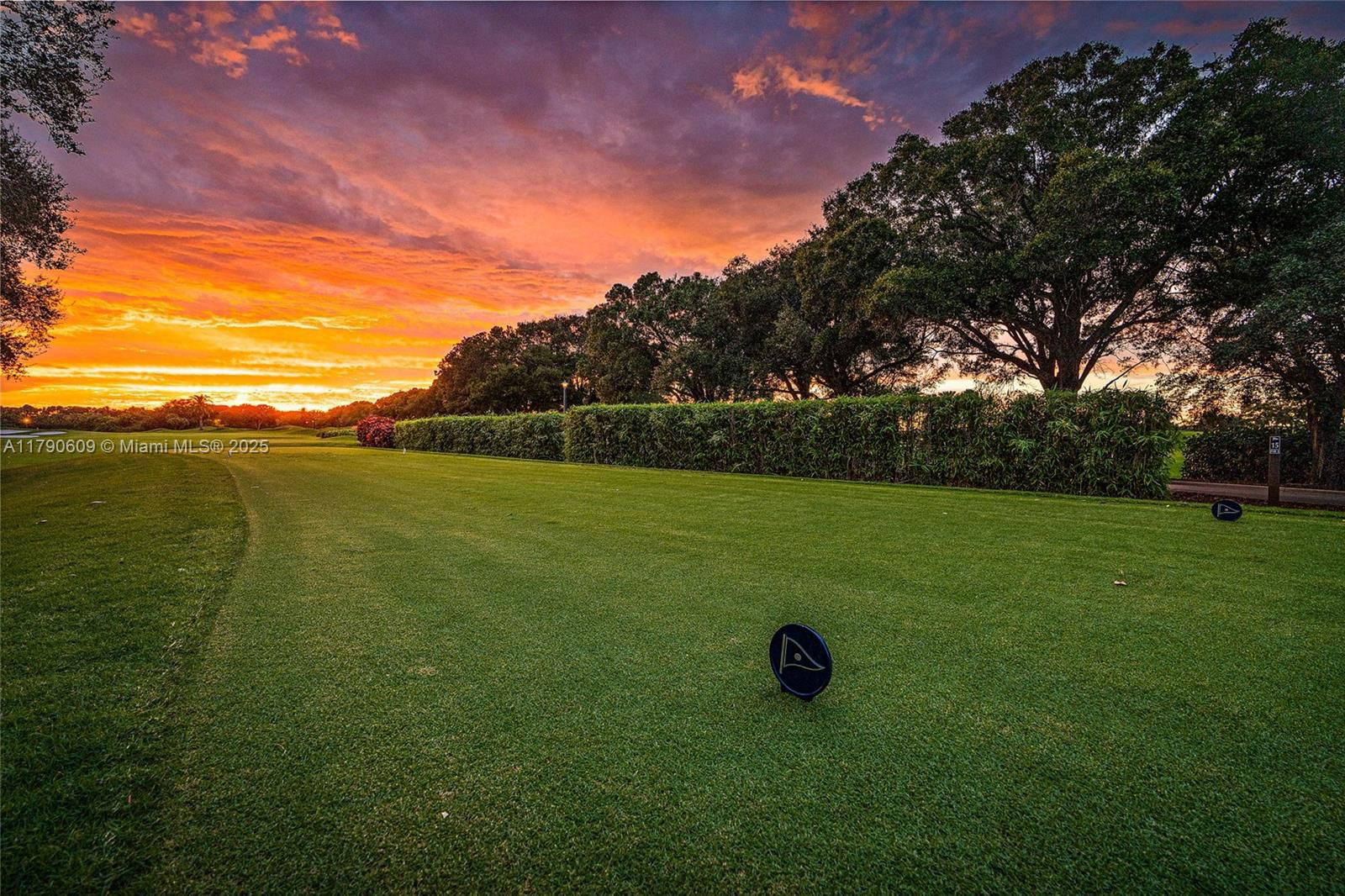 Real estate property located at 121 Spinnaker Ln, Palm Beach, Admirals Cove, Jupiter, FL
