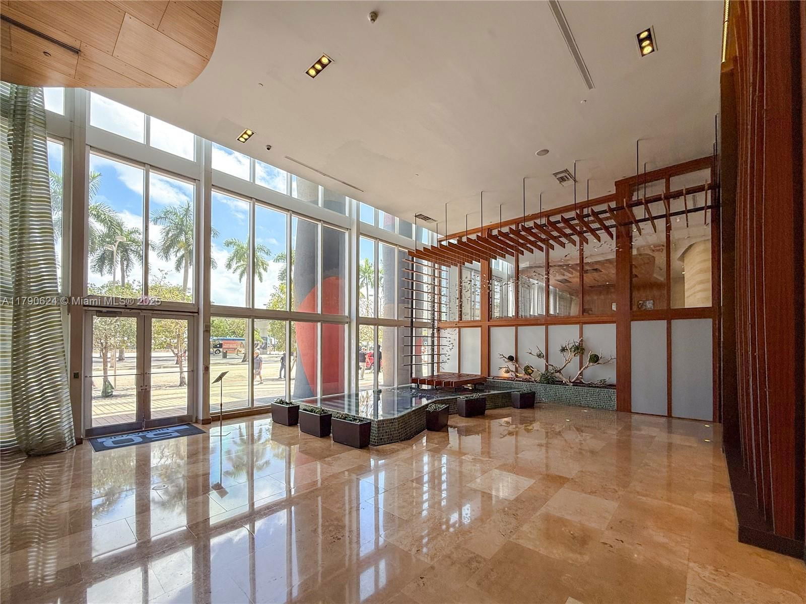 Real estate property located at 50 Biscayne Blvd #4004, Miami-dade, 50 Biscayne Condo, Miami, FL