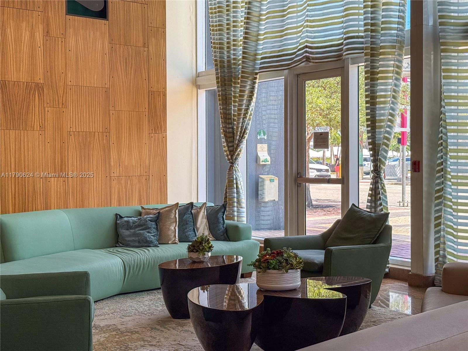 Real estate property located at 50 Biscayne Blvd #4004, Miami-dade, 50 Biscayne Condo, Miami, FL