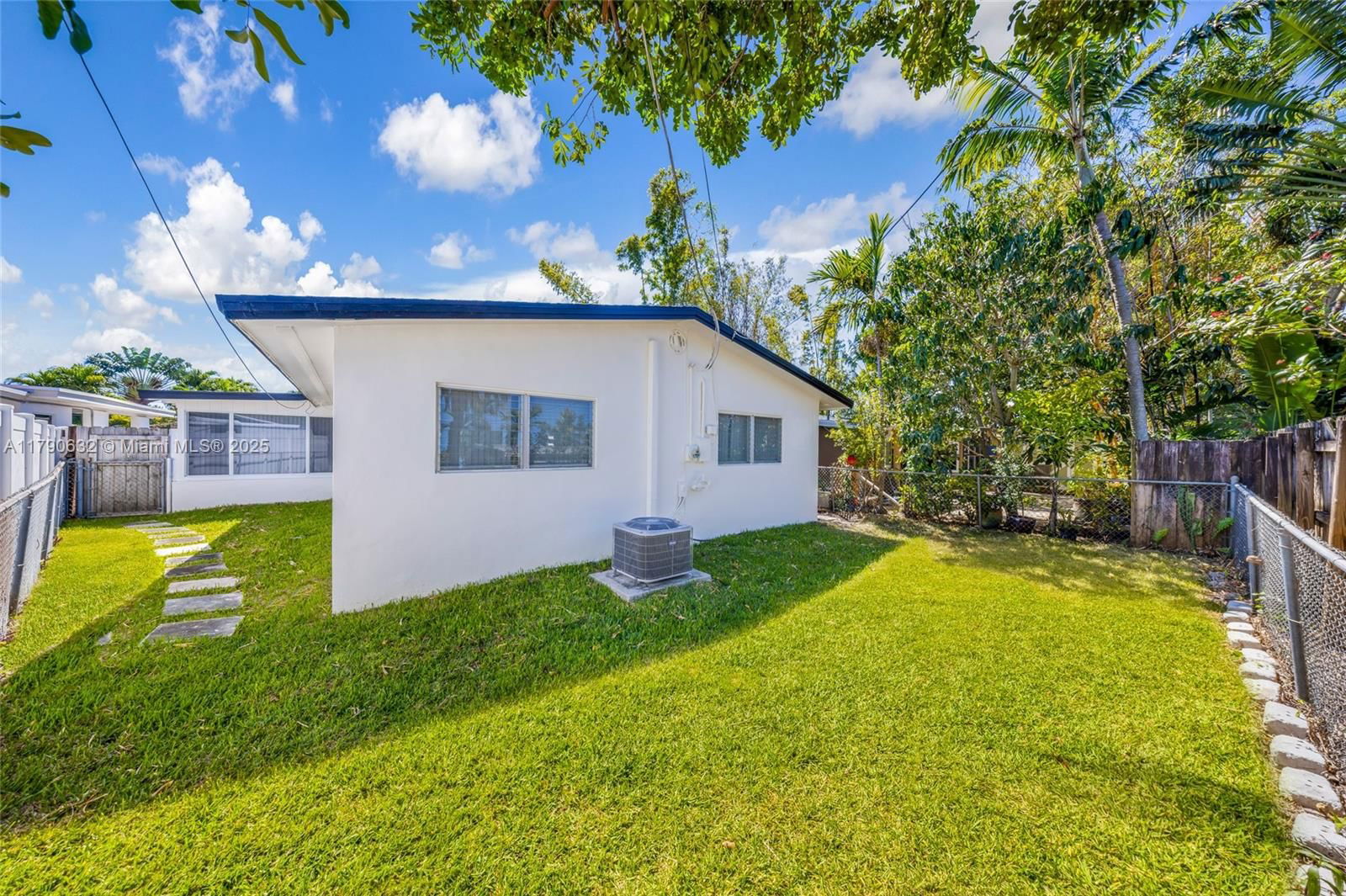 Real estate property located at 1009 18th St, Broward, Lauderdale Park 6-33 1/2, Fort Lauderdale, FL