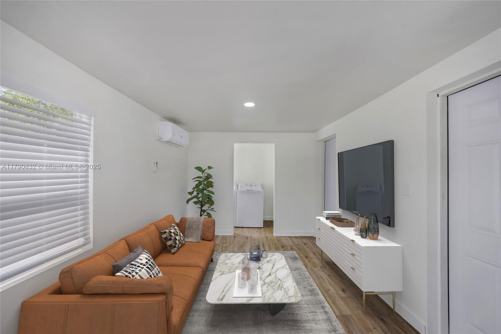 Real estate property located at 1009 18th St, Broward, Lauderdale Park 6-33 1/2, Fort Lauderdale, FL