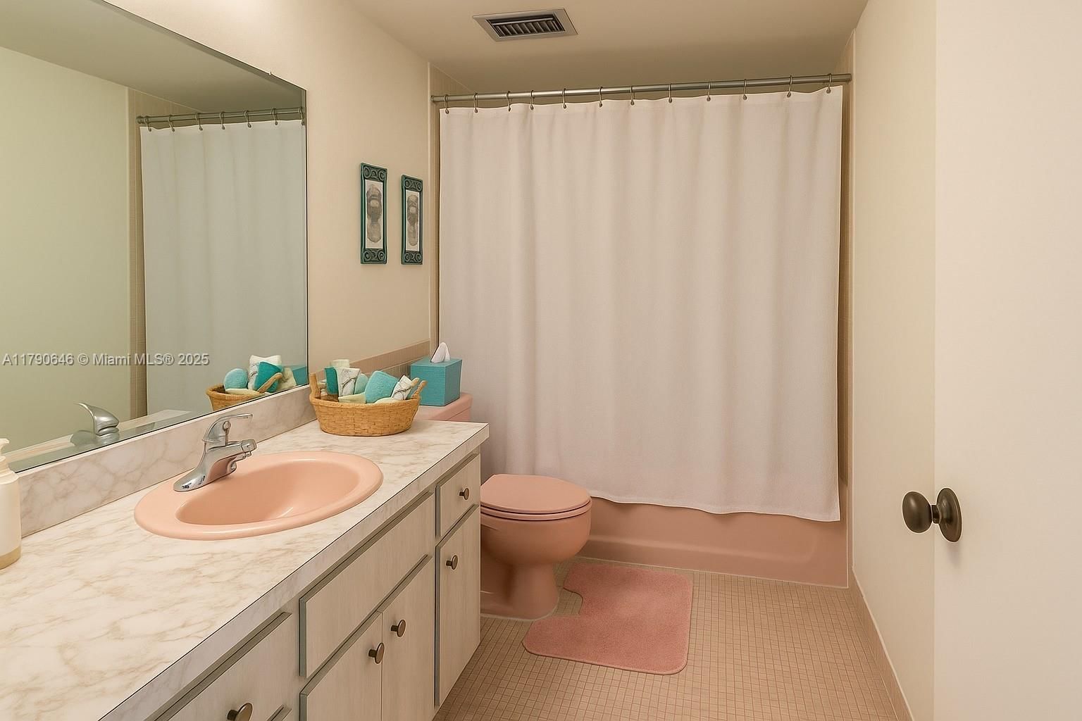 Real estate property located at 4881 22nd St B7, Broward, Castle Apartments 3 Condo, Lauderhill, FL