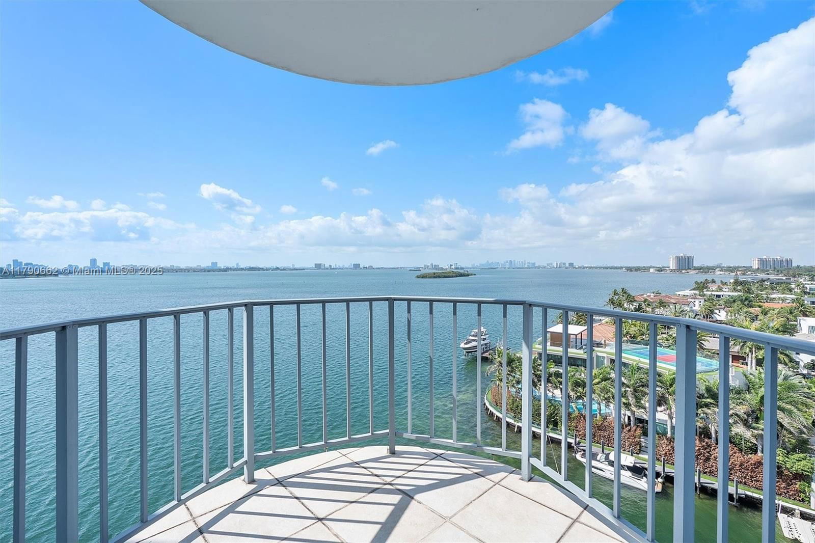 Real estate property located at 11930 Bayshore Dr #1007, Miami-dade, Majorca Towers Condo, North Miami, FL