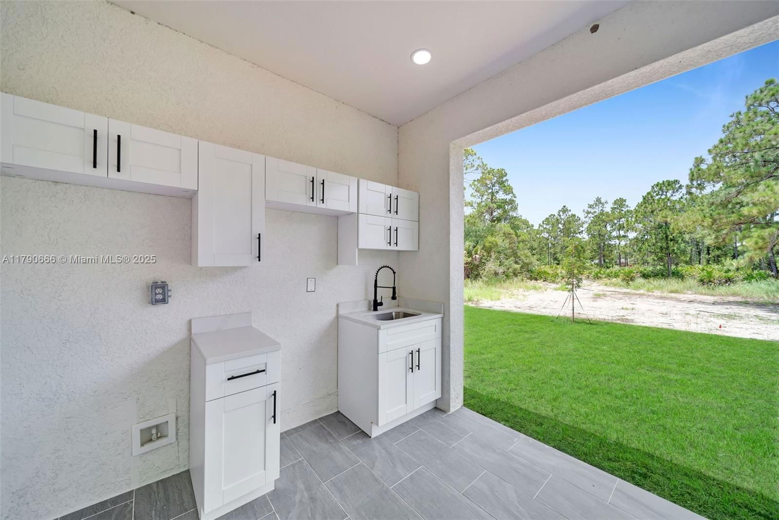 Real estate property located at 1114 leroy ave, Other, Lehigh Acres, Other City - In The State Of Florida, FL